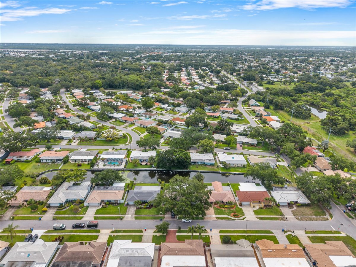 Seminole, Florida, 33772, United States, 3 Bedrooms Bedrooms, ,2 BathroomsBathrooms,Residential,For Sale,2048345