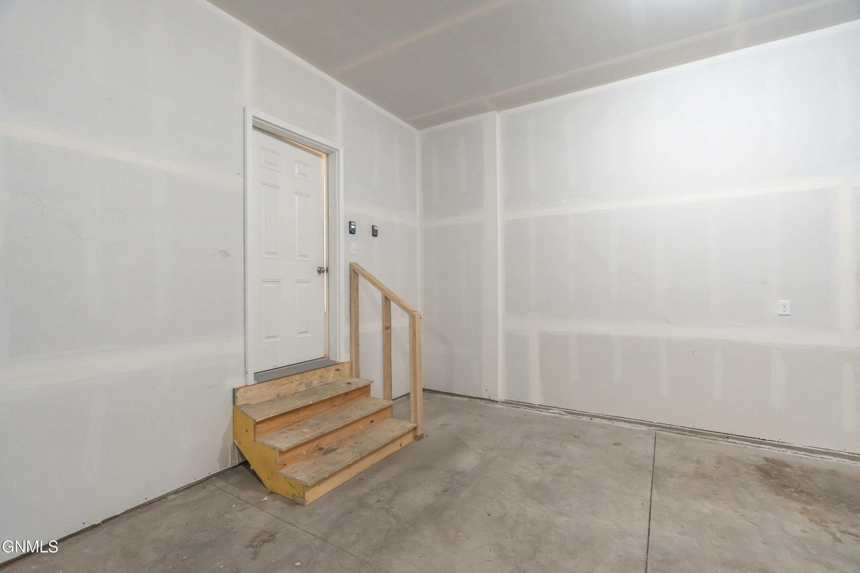 Bismarck, North Dakota, 58503, United States, 4 Bedrooms Bedrooms, ,3 BathroomsBathrooms,Residential,For Sale,2035327