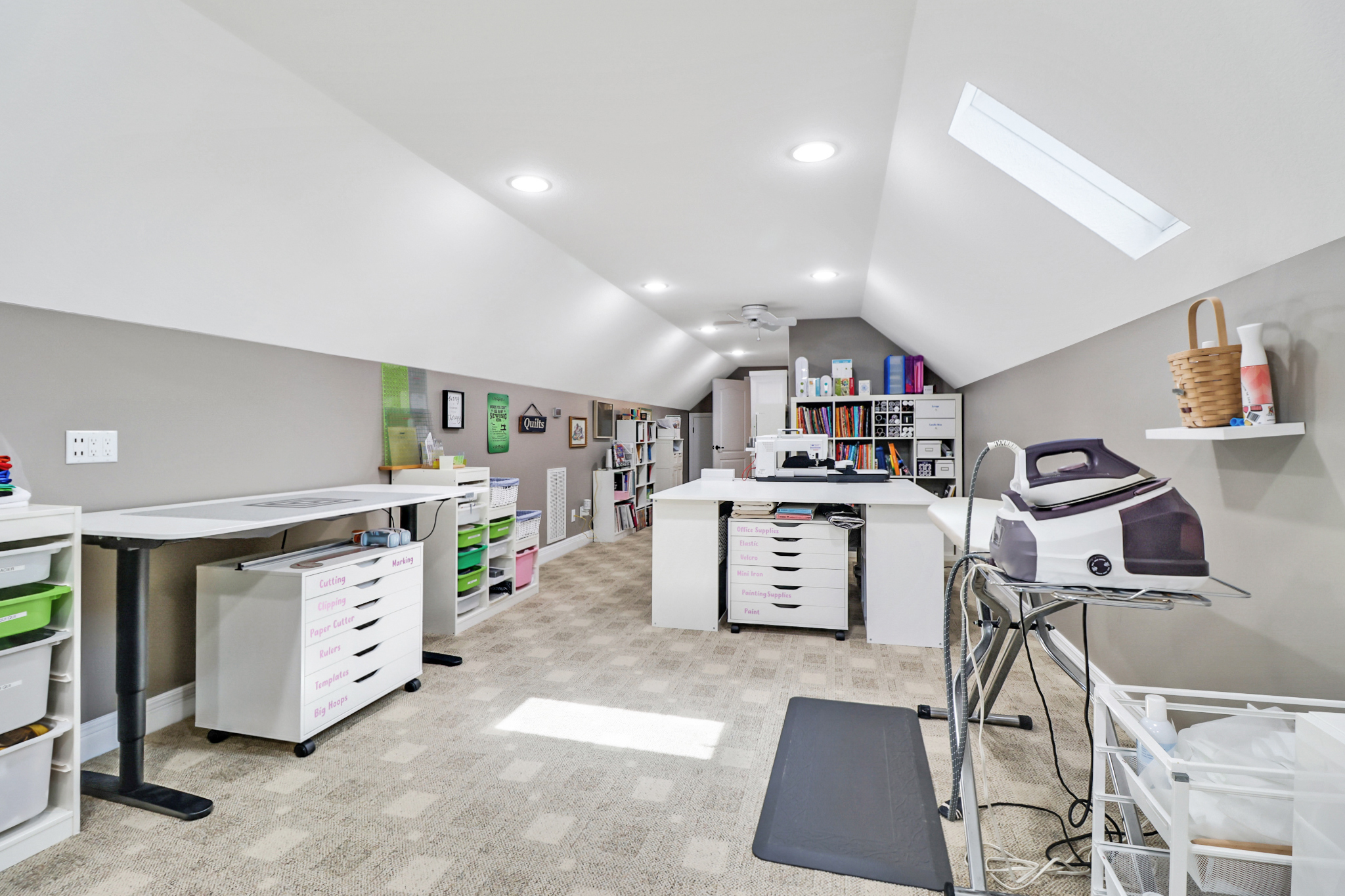 Crossville, Tennessee, 38558, United States, 4 Bedrooms Bedrooms, ,3 BathroomsBathrooms,Residential,For Sale,1976801