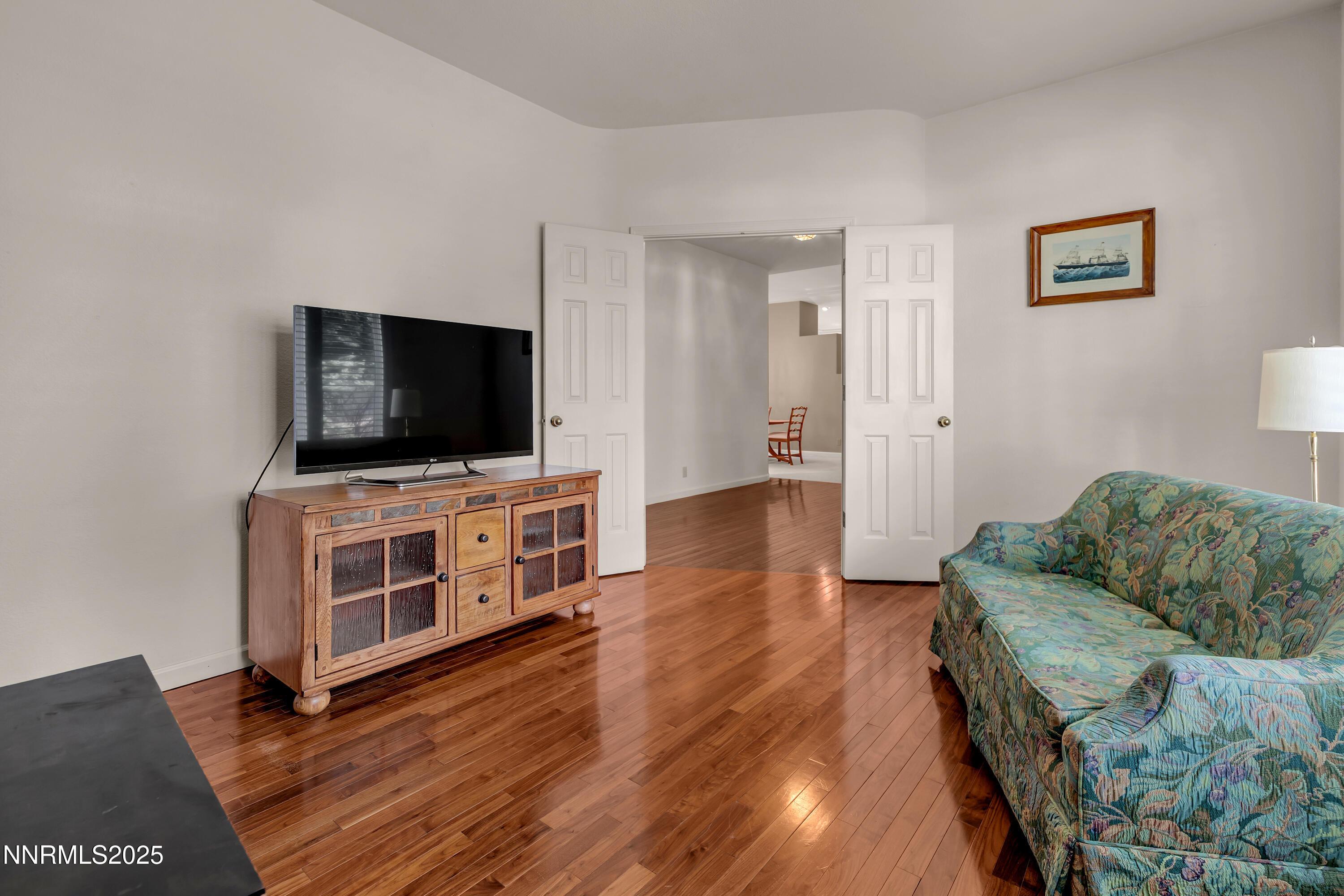 Reno, Nevada, 89519, United States, 2 Bedrooms Bedrooms, ,3 BathroomsBathrooms,Residential,For Sale,2003050