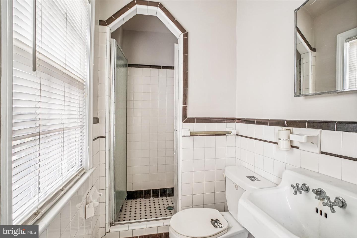 Washington, District of Columbia, 20017, United States, 3 Bedrooms Bedrooms, ,3 BathroomsBathrooms,Residential,For Sale,1966689