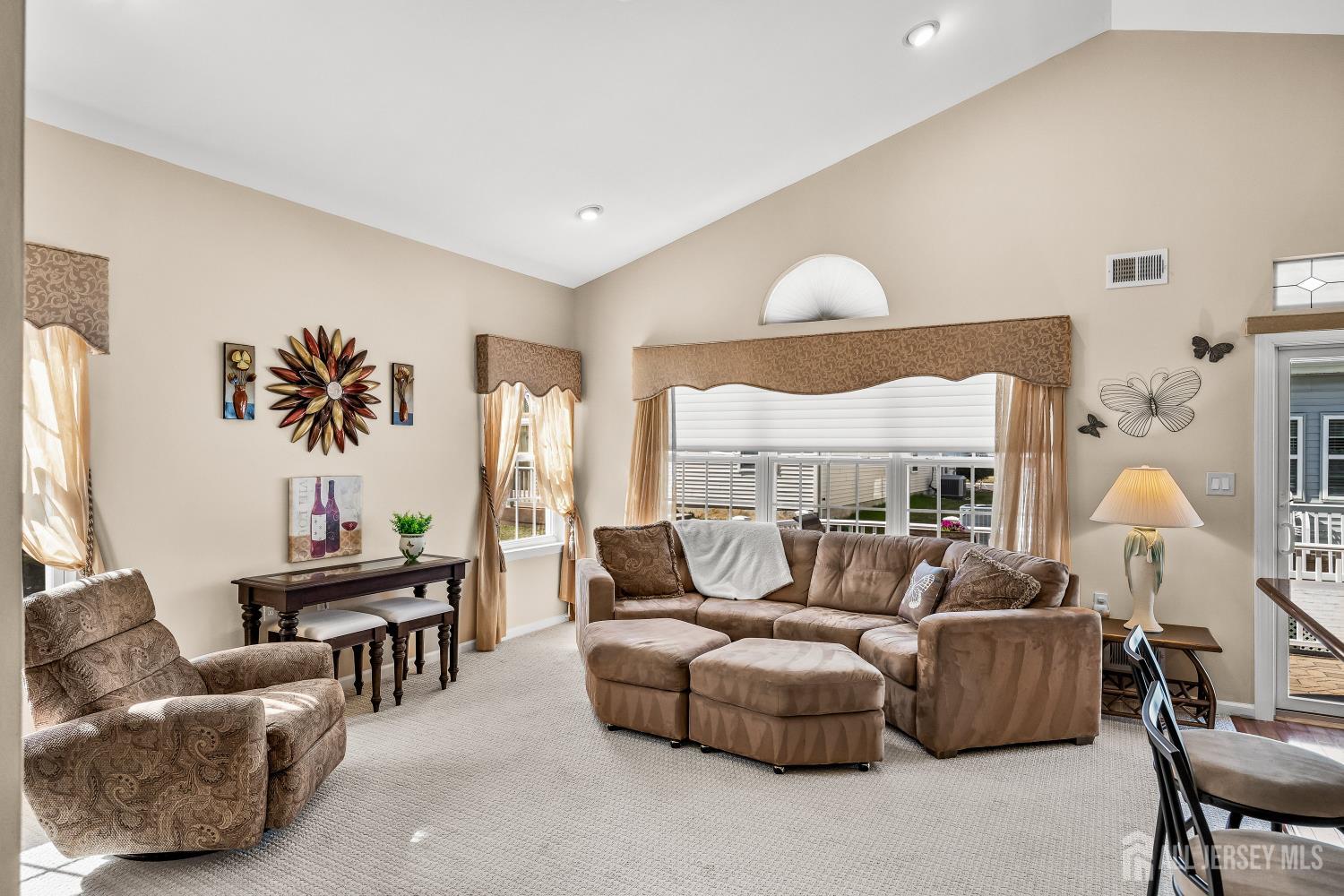 Monroe, New Jersey, 08831, United States, 2 Bedrooms Bedrooms, ,2 BathroomsBathrooms,Residential,For Sale,2034410