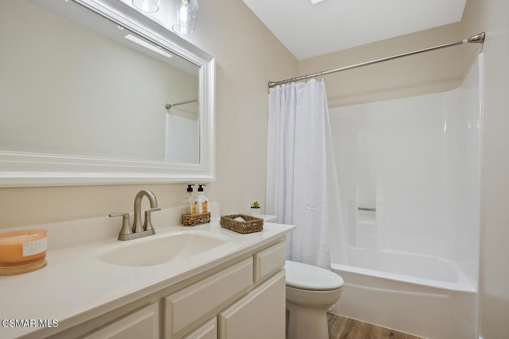 Westlake Village, California, 91361, United States, 3 Bedrooms Bedrooms, ,2 BathroomsBathrooms,Residential,For Sale,1989319