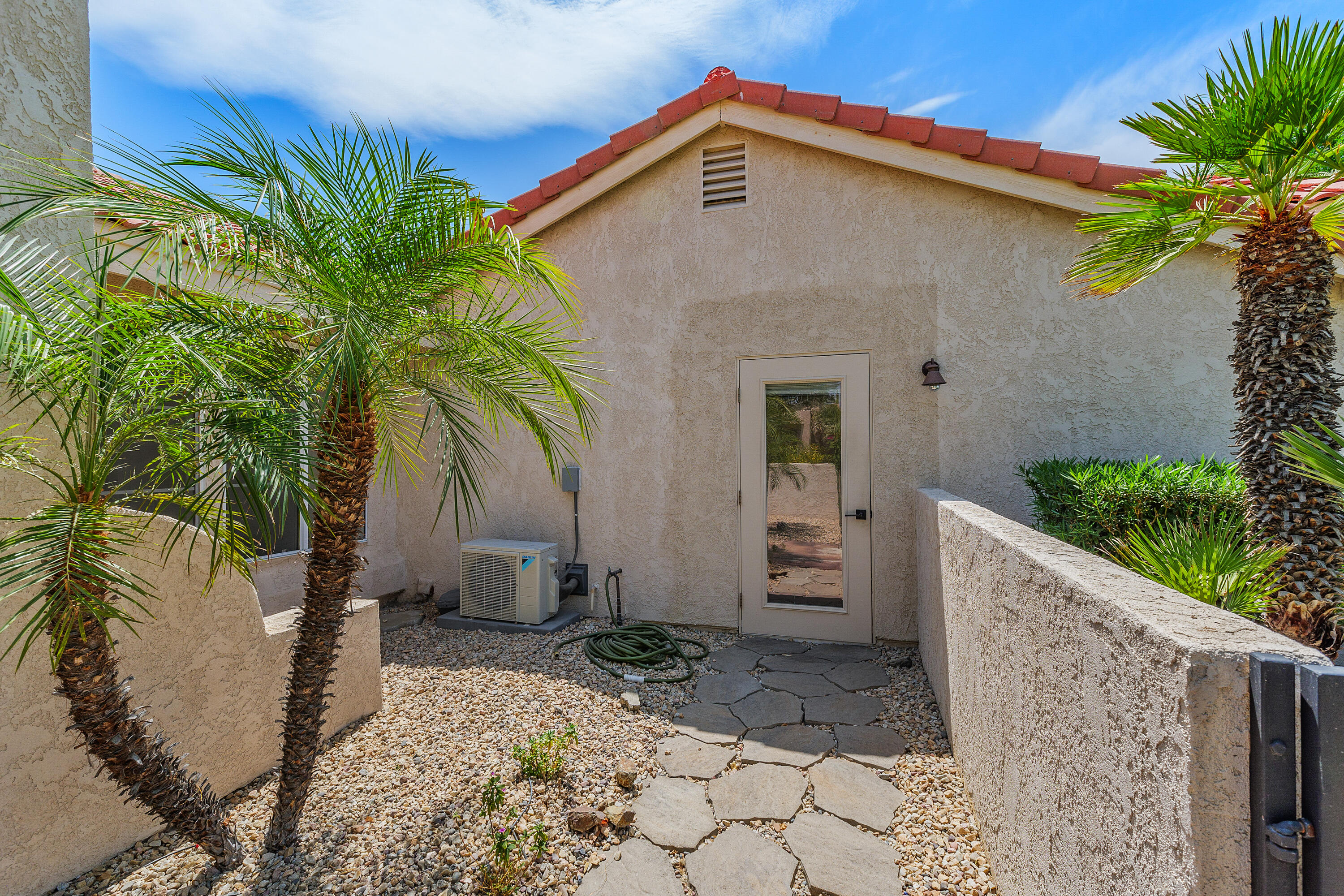 Rancho Mirage, California, 92270, United States, 4 Bedrooms Bedrooms, ,3 BathroomsBathrooms,Residential,For Sale,1927211