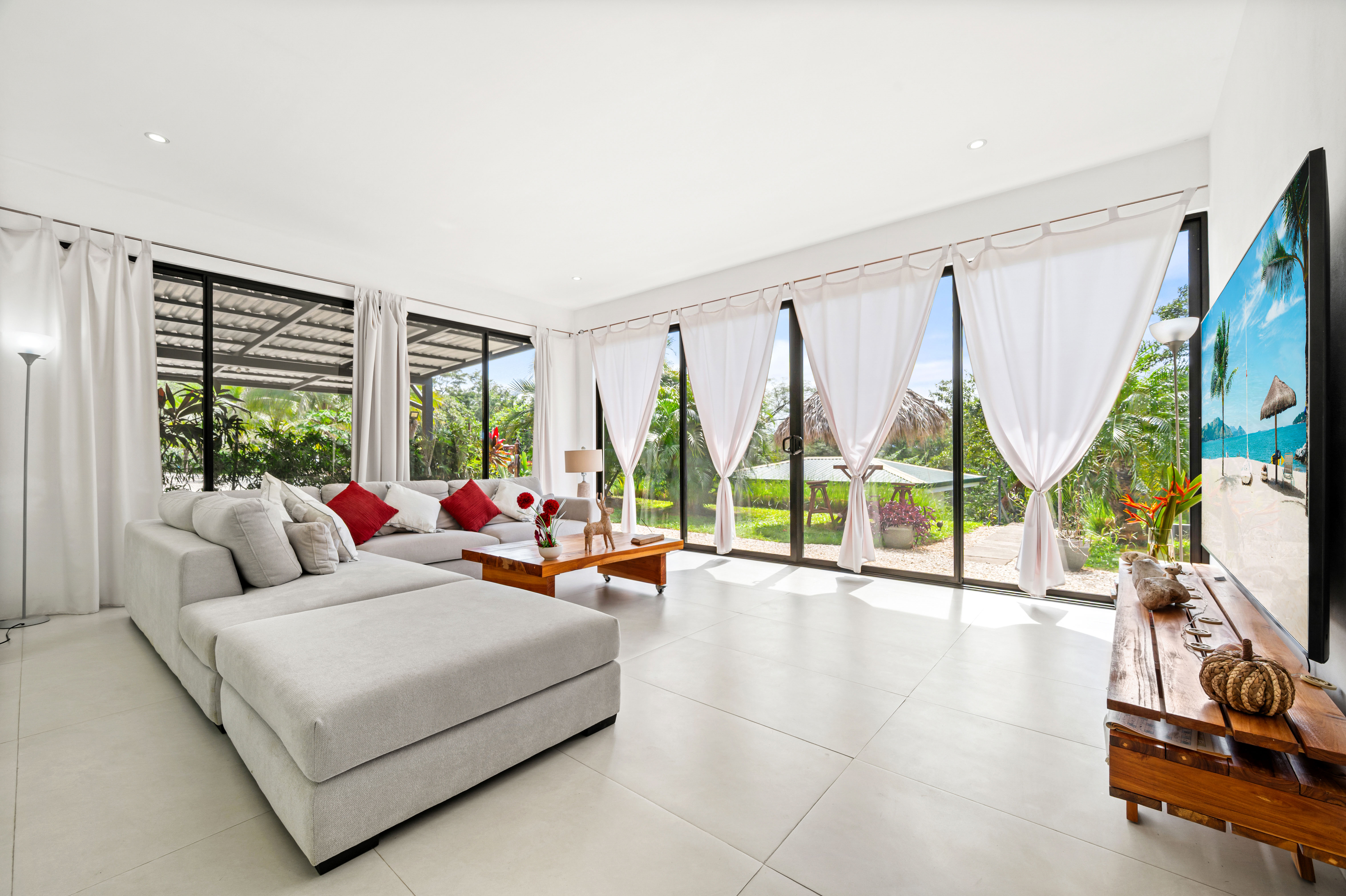 Tamarindo, Guanacaste, CR, 4 Bedrooms Bedrooms, ,4 BathroomsBathrooms,Residential,For Sale,1996973