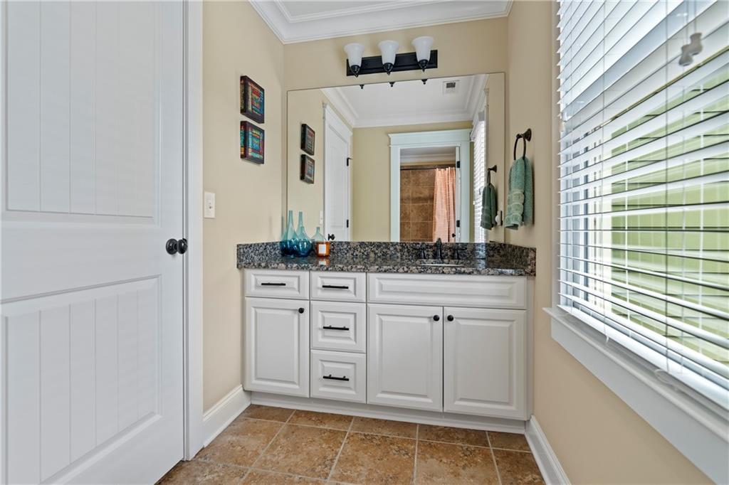 Marietta, Georgia, 30060, United States, 5 Bedrooms Bedrooms, ,4 BathroomsBathrooms,Residential,For Sale,1973923