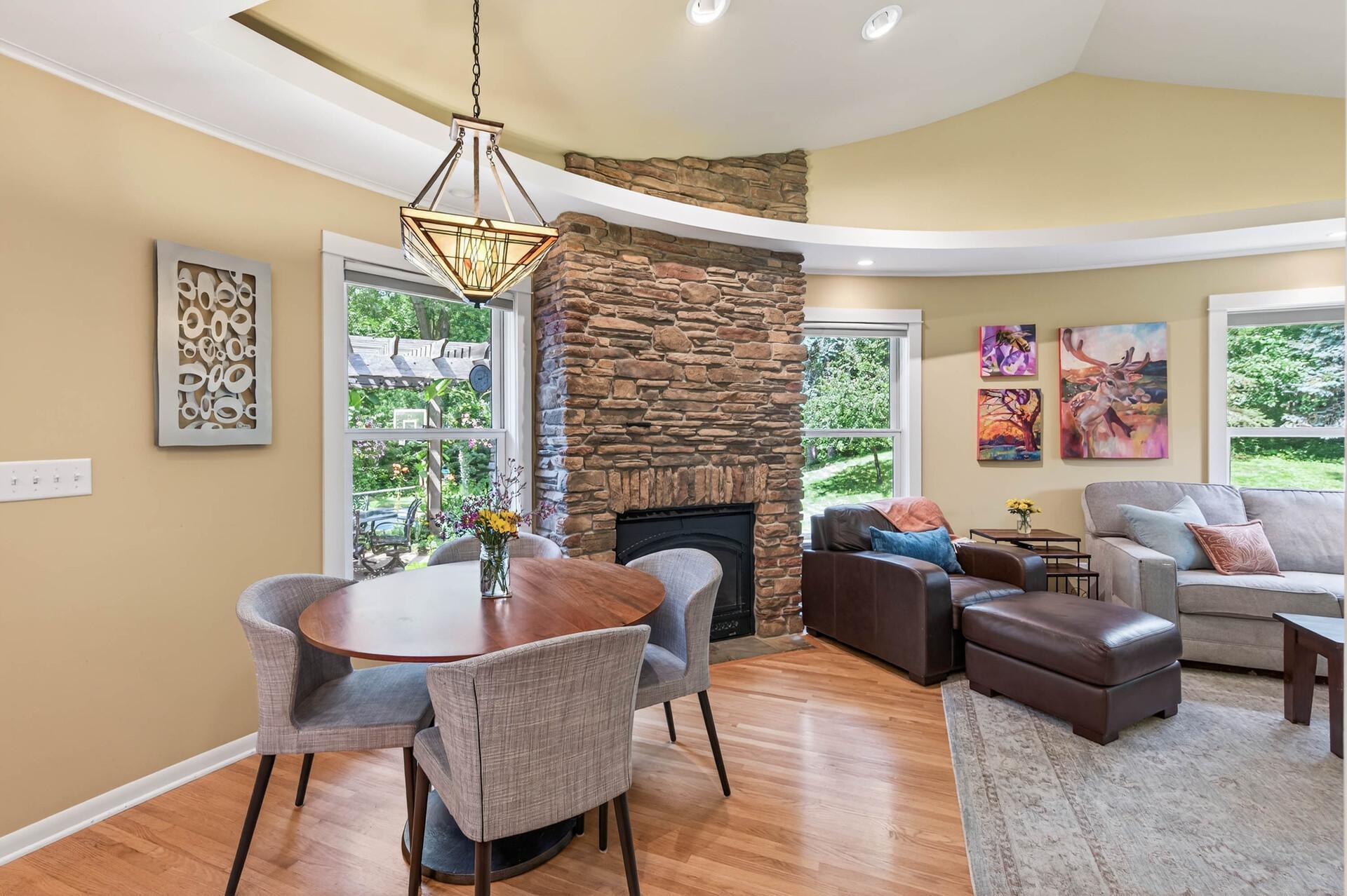 Minnetonka, Minnesota, 55345, United States, 5 Bedrooms Bedrooms, ,2 BathroomsBathrooms,Residential,For Sale,1919862