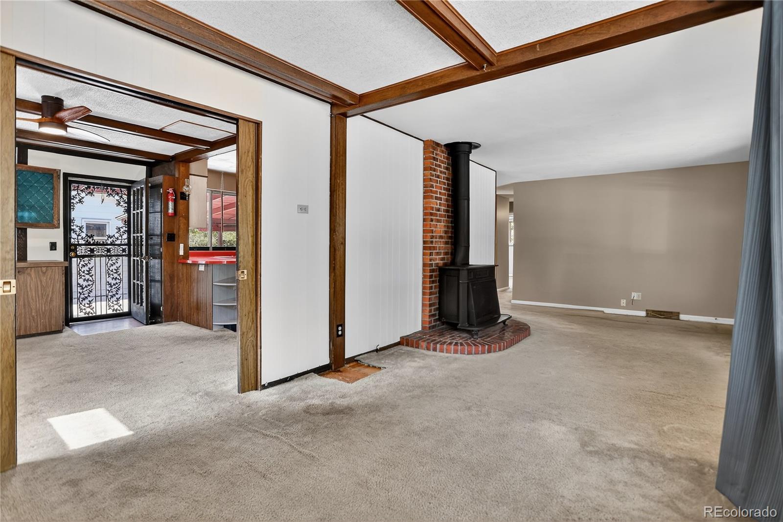 Arvada, Colorado, 80004, United States, 3 Bedrooms Bedrooms, ,1 BathroomBathrooms,Residential,For Sale,1960914