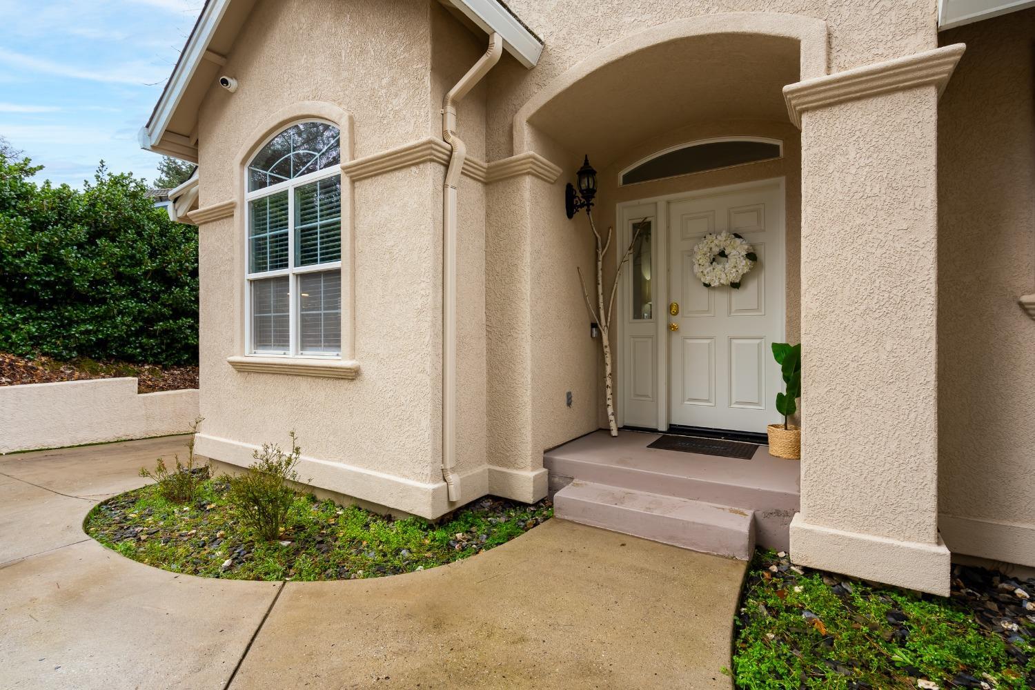 Auburn, California, 95602, United States, 4 Bedrooms Bedrooms, ,3 BathroomsBathrooms,Residential,For Sale,2015913