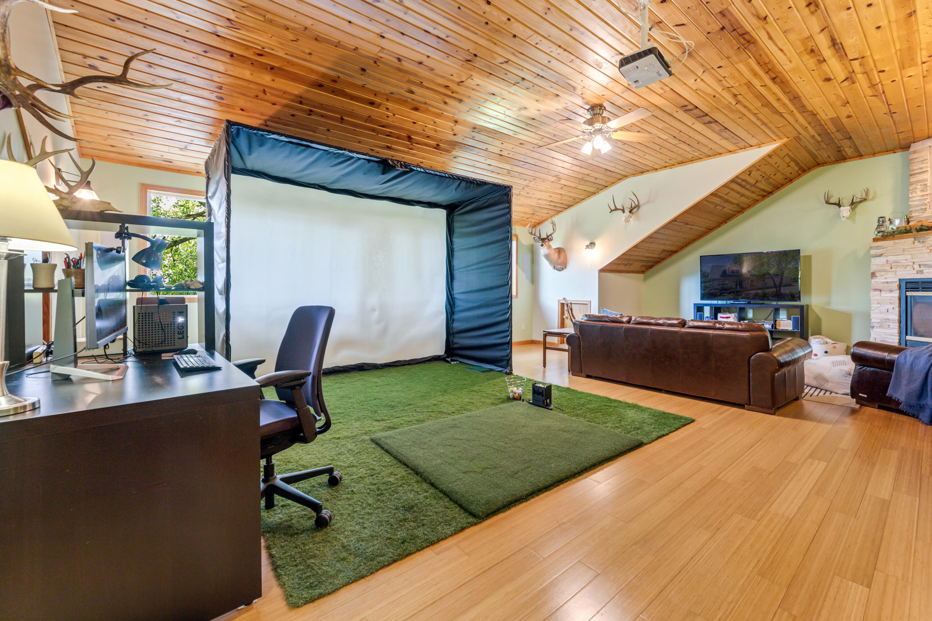Winona, Minnesota, 55987, United States, 6 Bedrooms Bedrooms, ,5 BathroomsBathrooms,Residential,For Sale,1882480