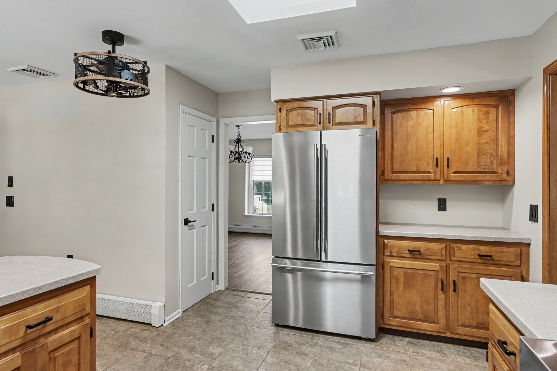  Thoughtfully Improved Ranch Home Tucked Away on 6.3 Private Acres - 物件實景