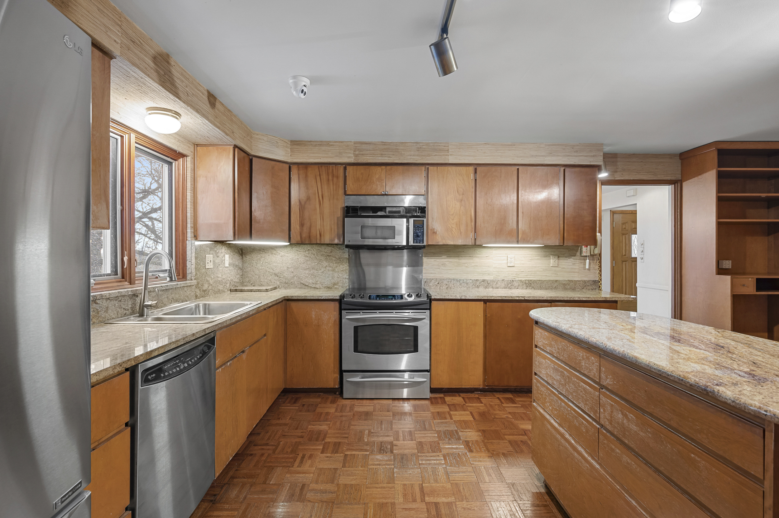  25 Carleton Drive, Pittsburgh, PA 15243 - 物件實景