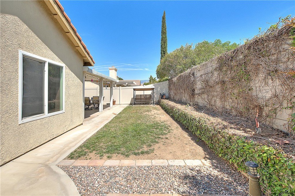 Mentone, California, 92359, United States, 3 Bedrooms Bedrooms, ,2 BathroomsBathrooms,Residential,For Sale,1923053