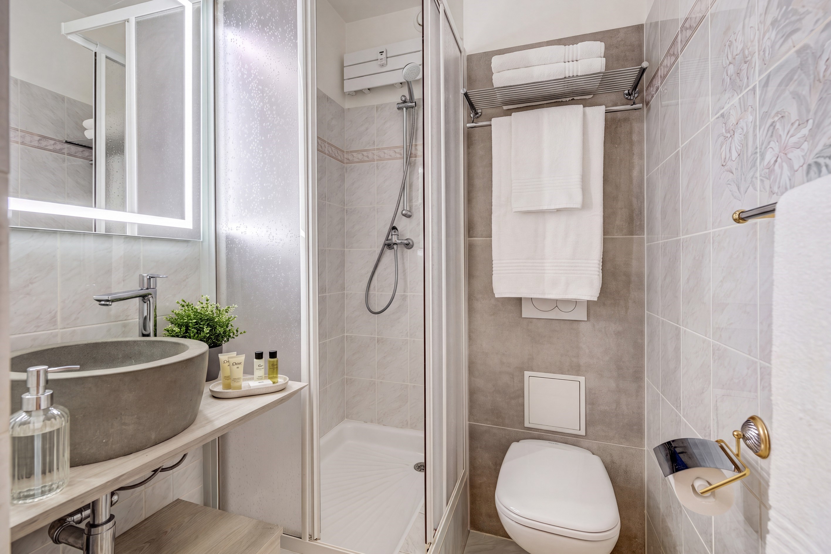  Cannes Oxford: Sea view apartment with triple aspect in a prestigious residenti… - 物件實景