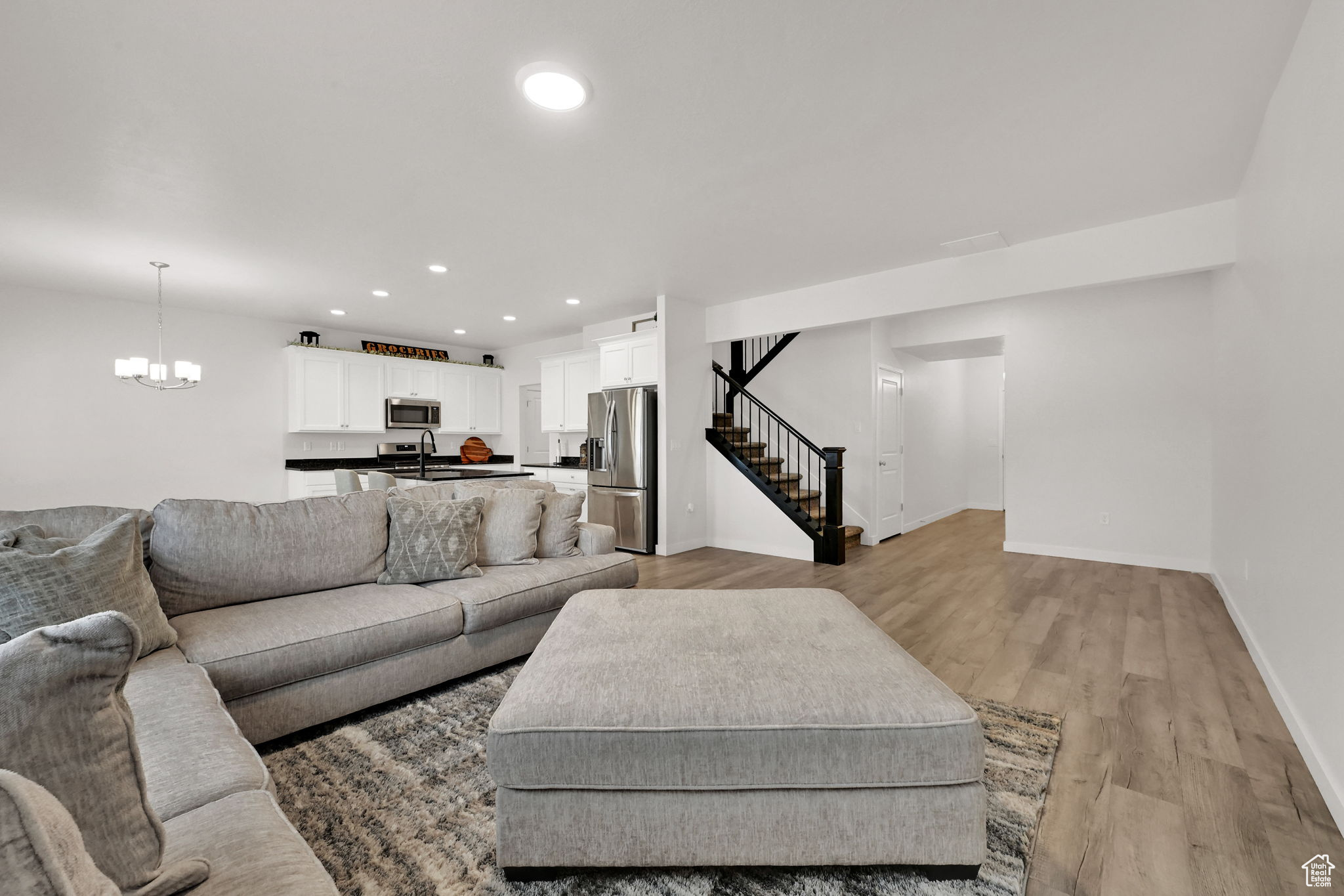 West Haven, Utah, 84401, United States, 3 Bedrooms Bedrooms, ,3 BathroomsBathrooms,Residential,For Sale,1956973