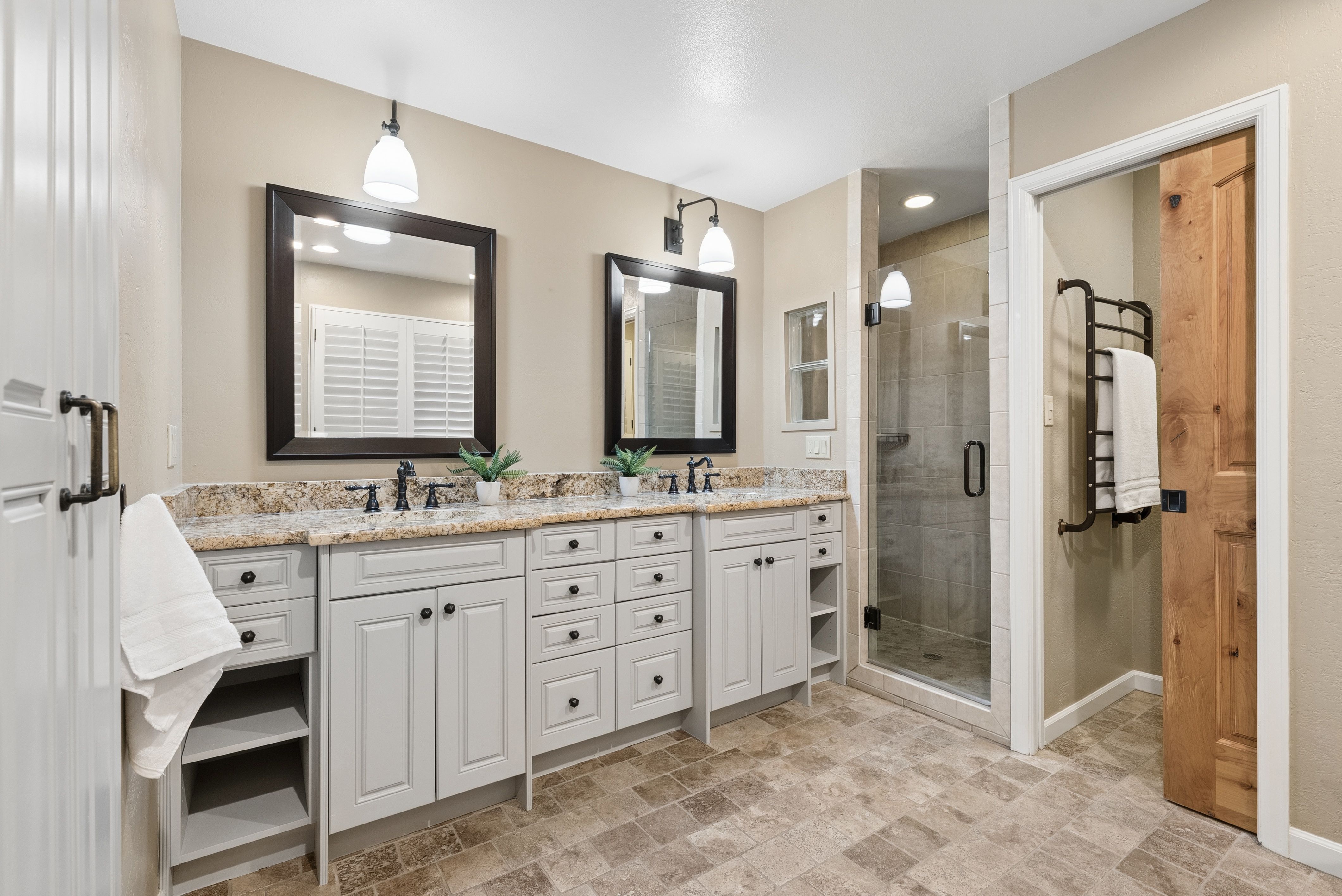  Beautifully Updated Townhouse In The Heart Of Cherry Creek North - 物件實景