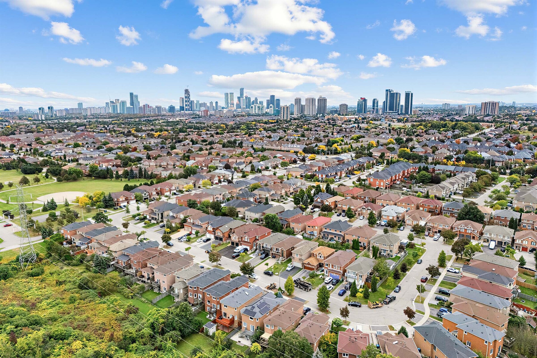  Hurontario Family Retreat - 物件實景