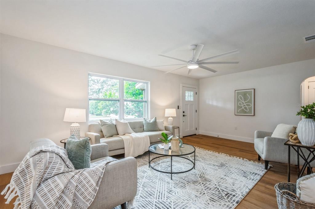 Dunedin, Florida, 34698, United States, 2 Bedrooms Bedrooms, ,2 BathroomsBathrooms,Residential,For Sale,1940544