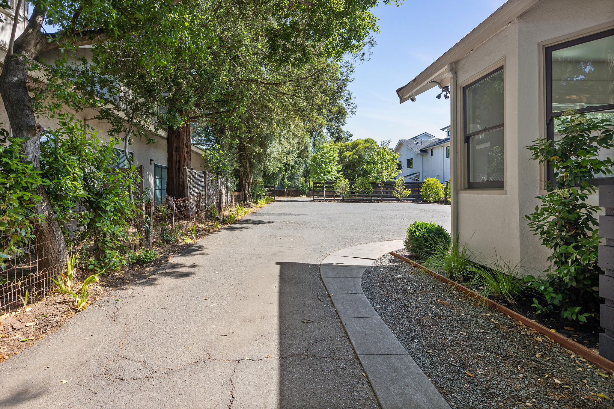  369 W Napa Street - 物件實景