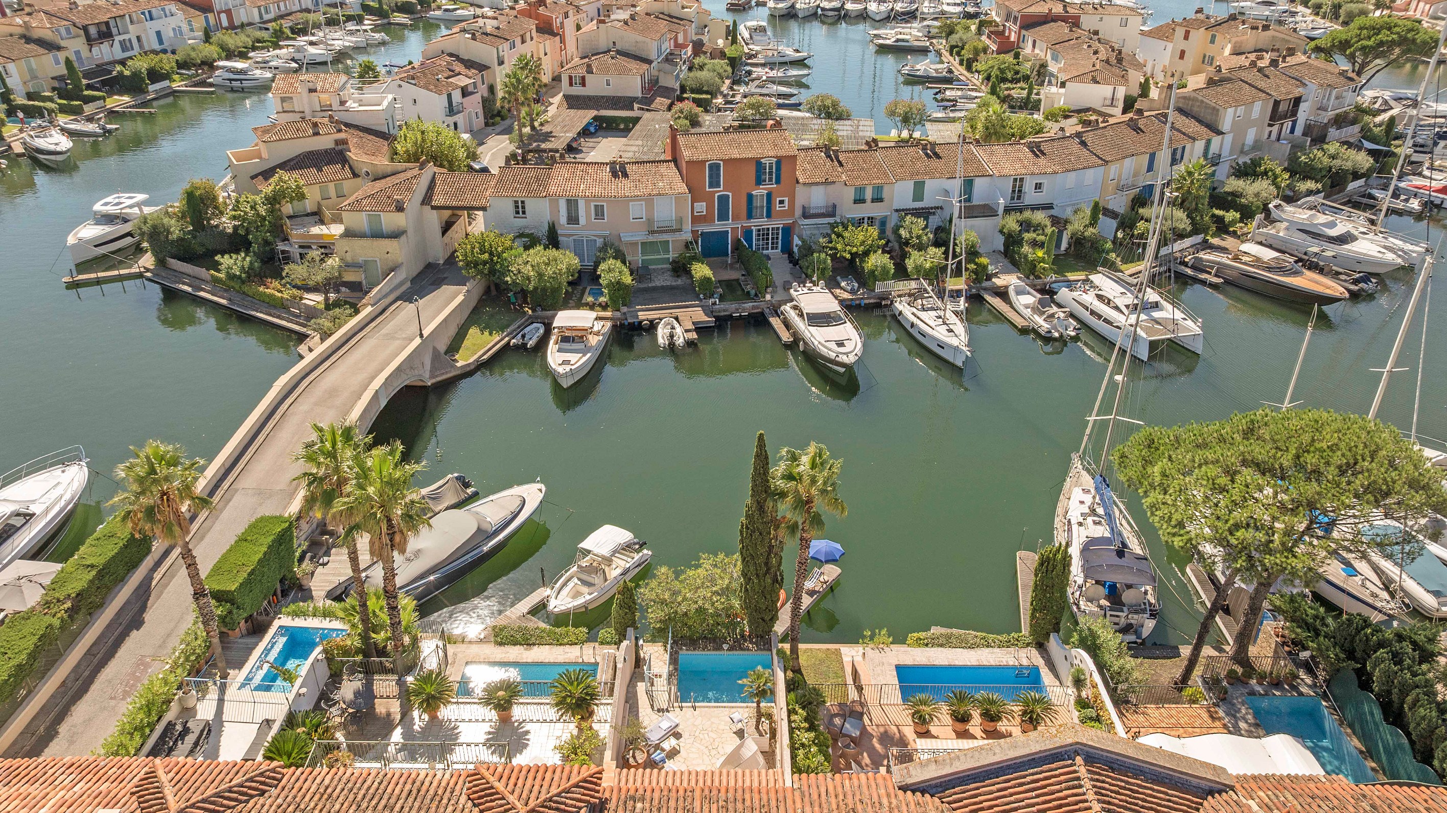  House with private mooring in Port Grimaud – 3 bedrooms, pool, Gulf of Saint-Tr… - 物件實景