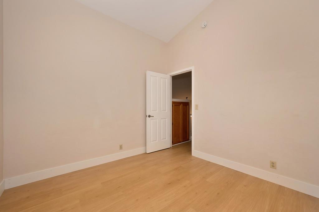 Roseville, California, 95661, United States, 4 Bedrooms Bedrooms, ,3 BathroomsBathrooms,Residential,For Sale,1989245