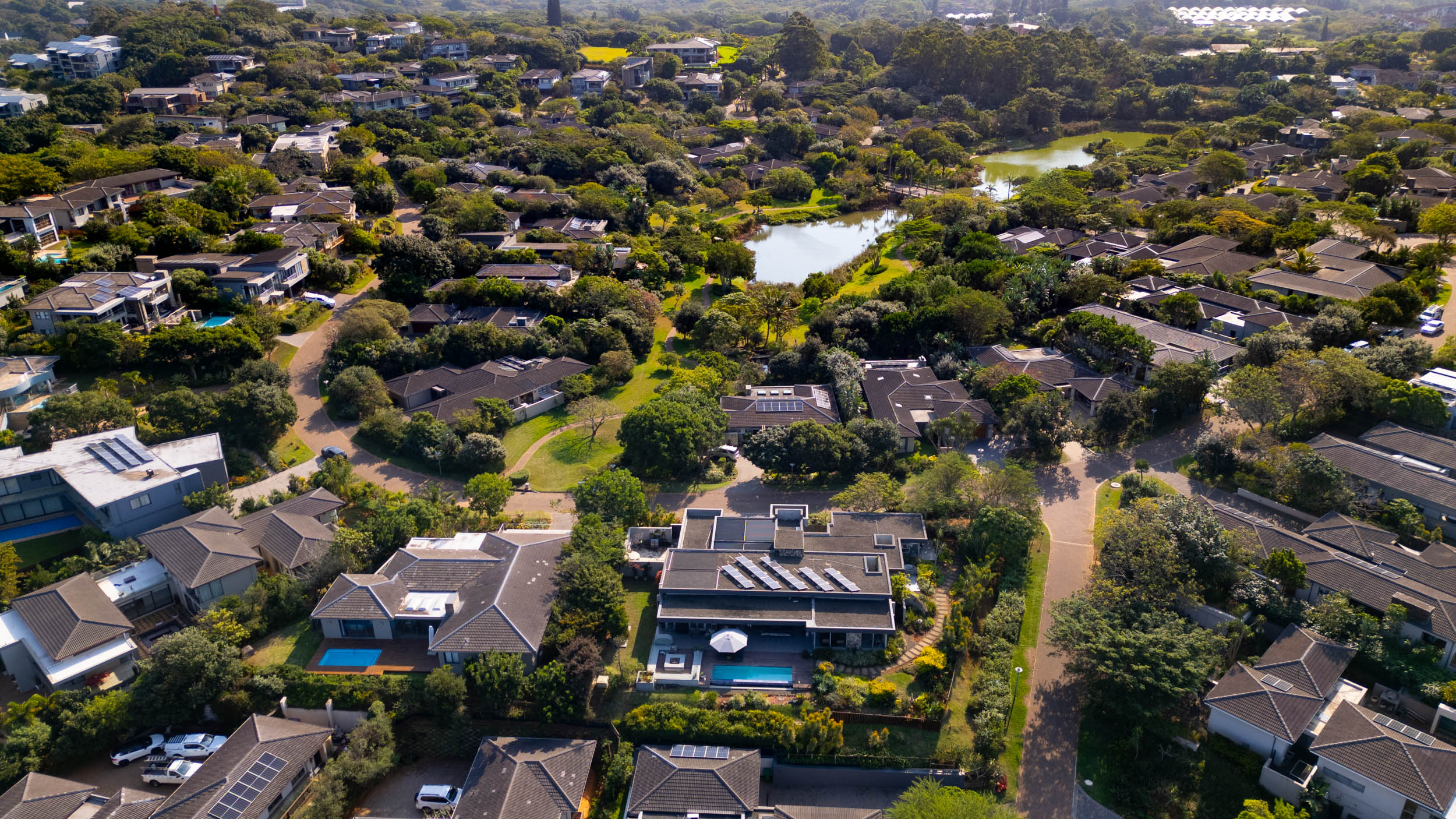 Contemporary Coastal Luxury with Panoramic Ocean Views in Brettenwood Estate - 物件實景