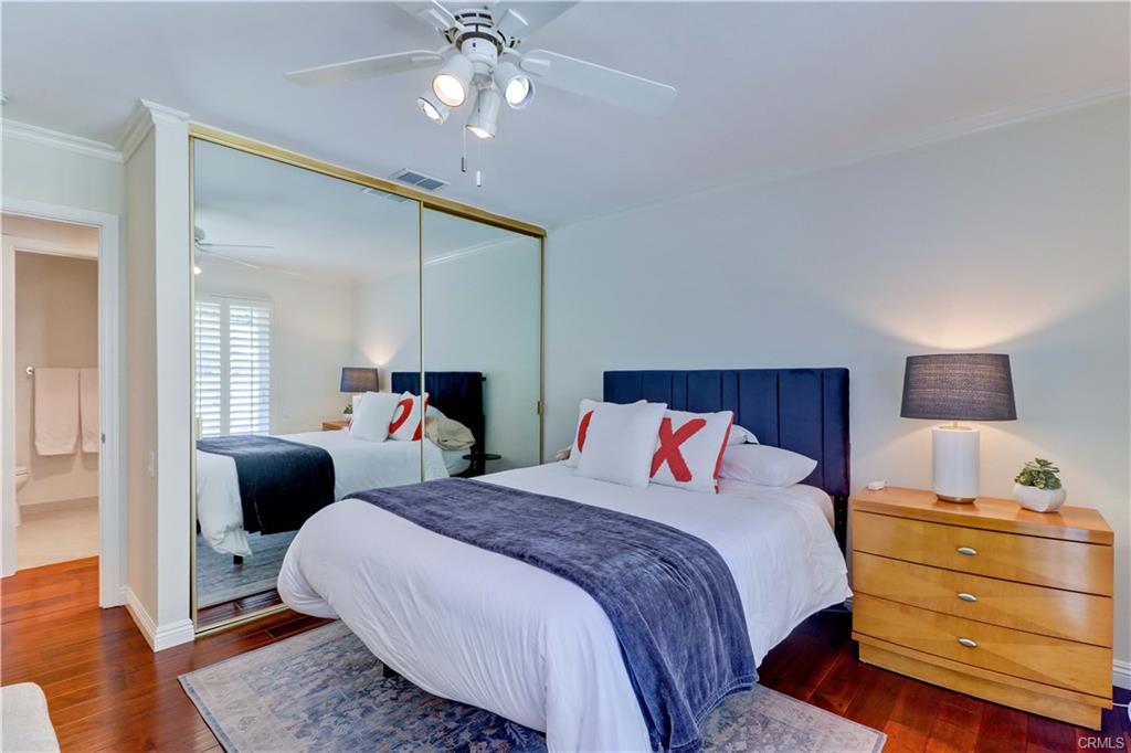 Laguna Woods, California, 92637, United States, 2 Bedrooms Bedrooms, ,1 BathroomBathrooms,Residential,For Sale,1943629
