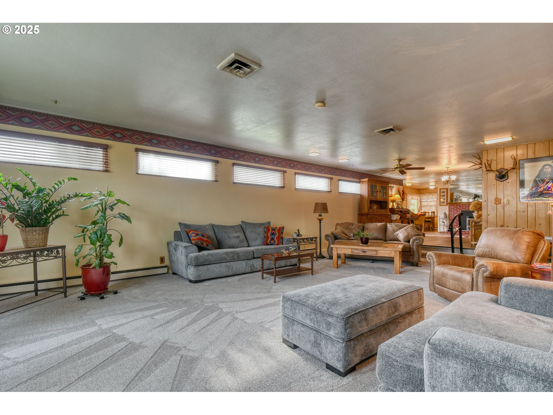 Echo, Oregon, 97826, United States, 3 Bedrooms Bedrooms, ,3 BathroomsBathrooms,Residential,For Sale,1987852