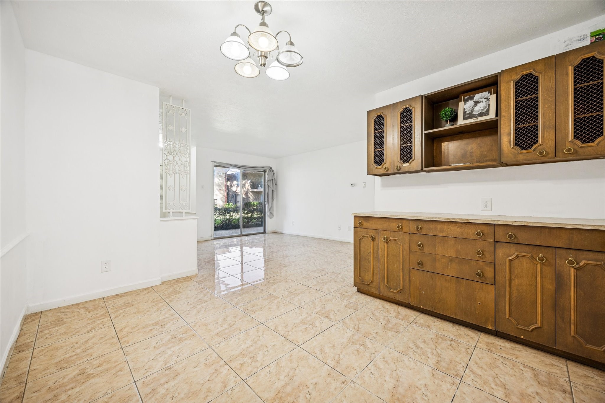  7600 Burgoyne Road #143 - 物件實景