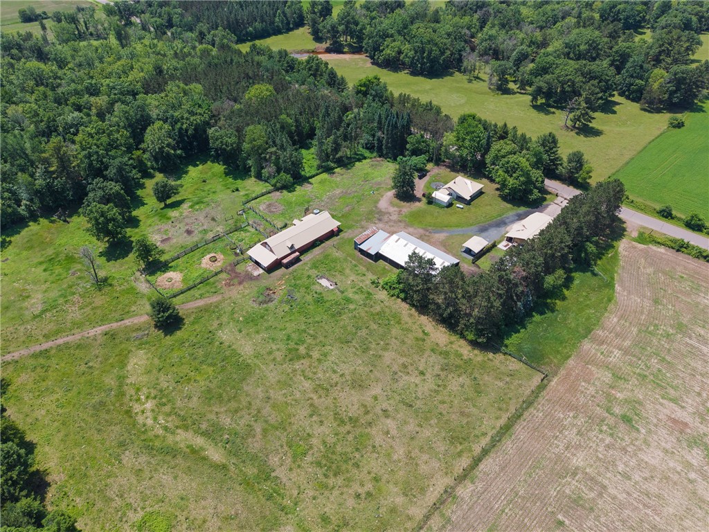 Cadott, Wisconsin, 54727, United States, 4 Bedrooms Bedrooms, ,3 BathroomsBathrooms,Residential,For Sale,1990945