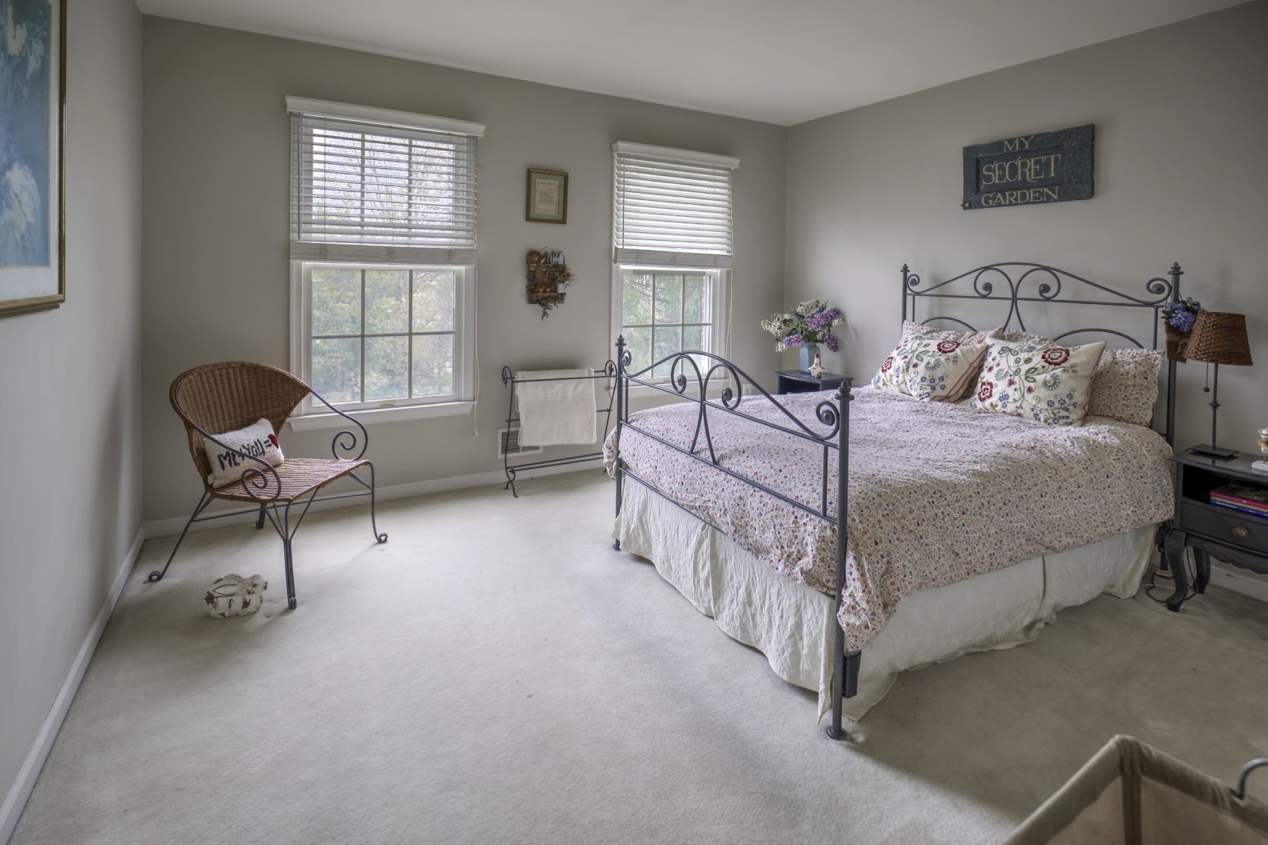  Thoughtfully Designed Living Space Balances Luxury and Everyday Functionality - 物件實景