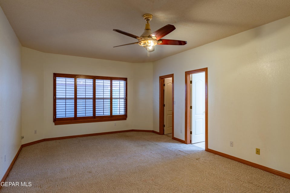 El Paso, Texas, 79934, United States, 4 Bedrooms Bedrooms, ,4 BathroomsBathrooms,Residential,For Sale,1978483