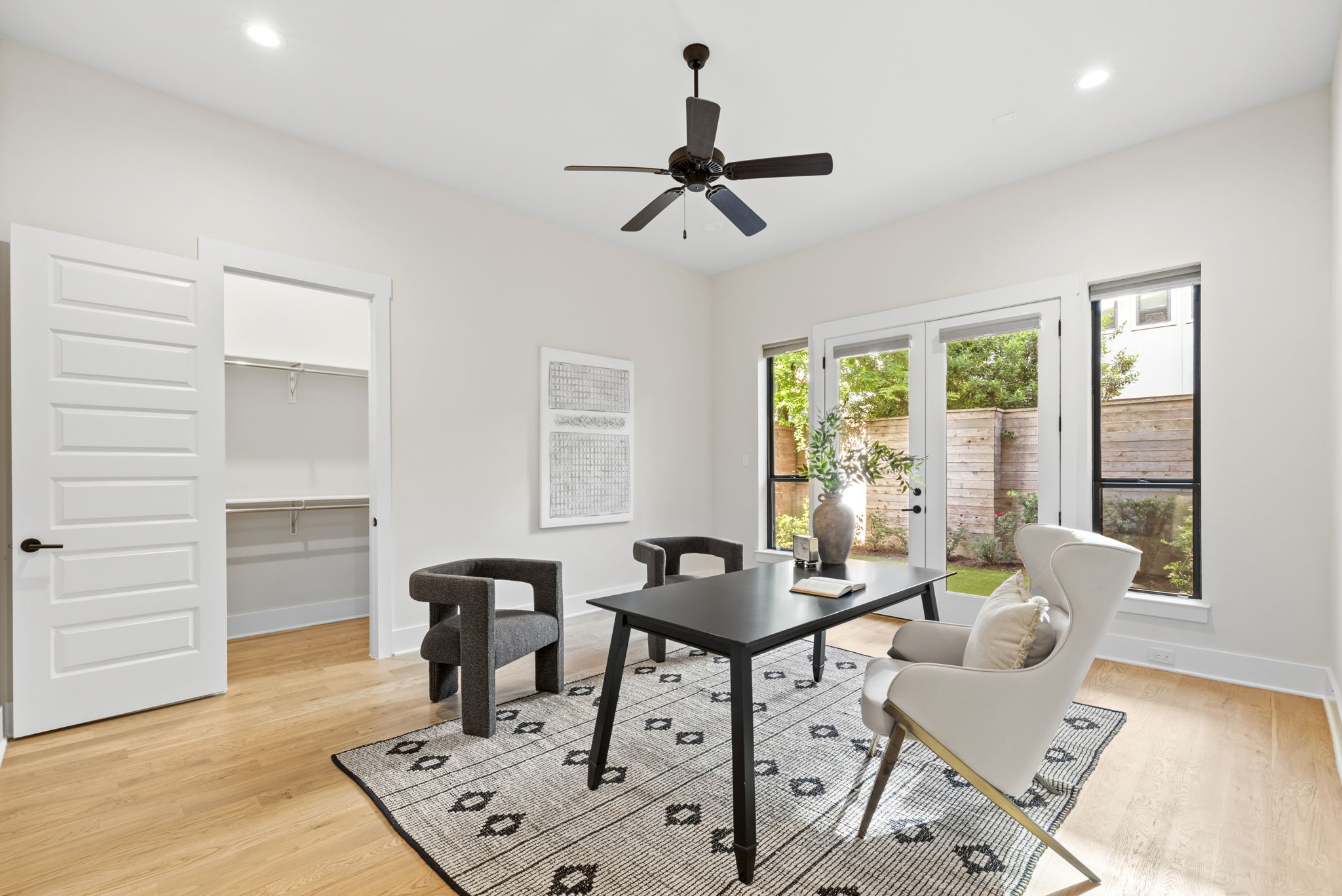 Houston, Texas, 77098, United States, 3 Bedrooms Bedrooms, ,4 BathroomsBathrooms,Residential,For Sale,1975759