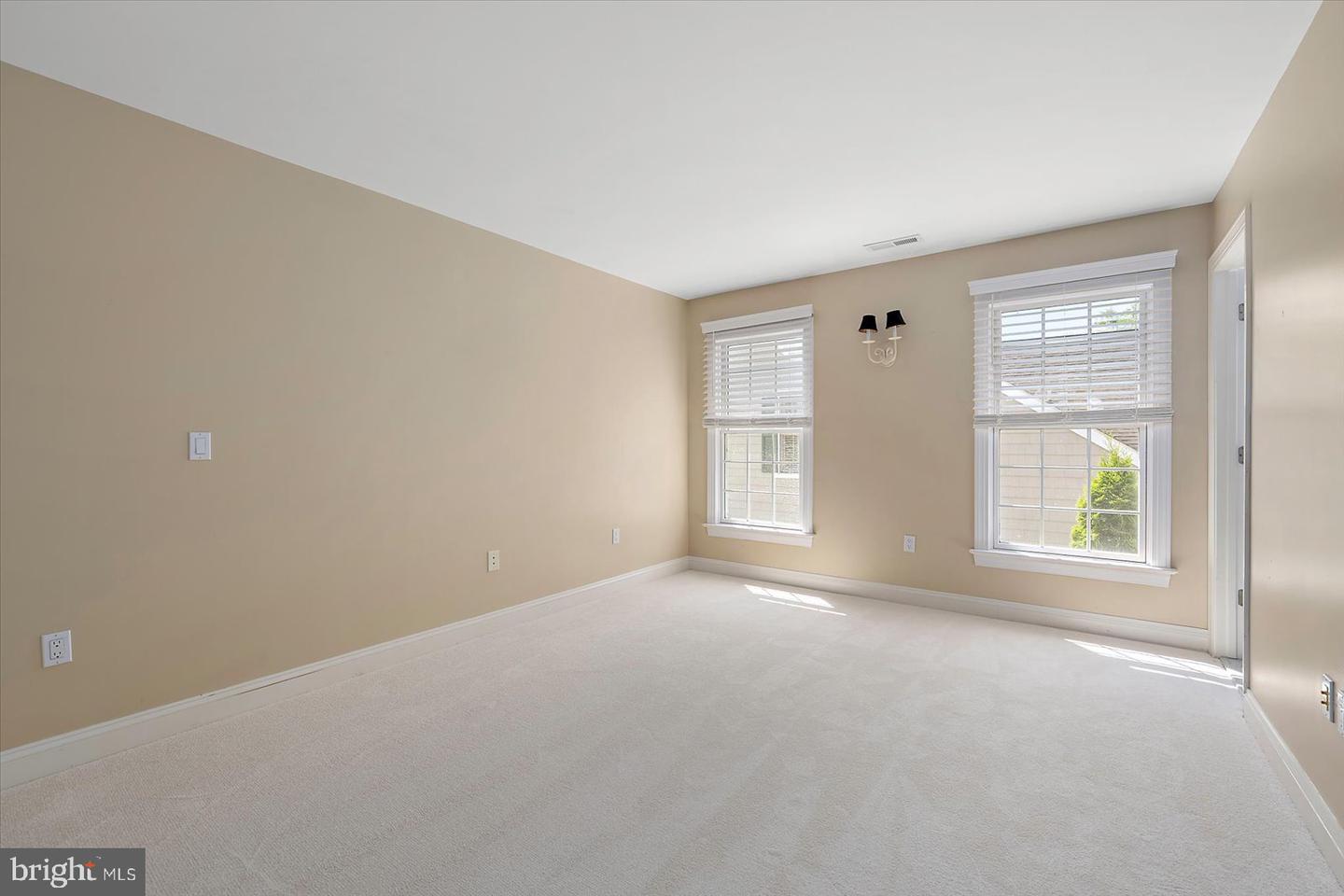 Salisbury, Maryland, 21801, United States, 4 Bedrooms Bedrooms, ,4 BathroomsBathrooms,Residential,For Sale,1874364