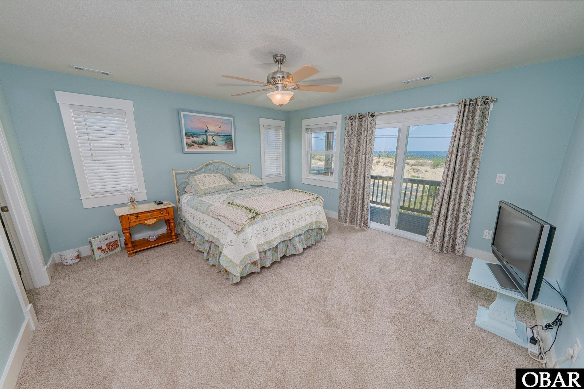Kitty Hawk, North Carolina, 27949, United States, 4 Bedrooms Bedrooms, ,4 BathroomsBathrooms,Residential,For Sale,1905904