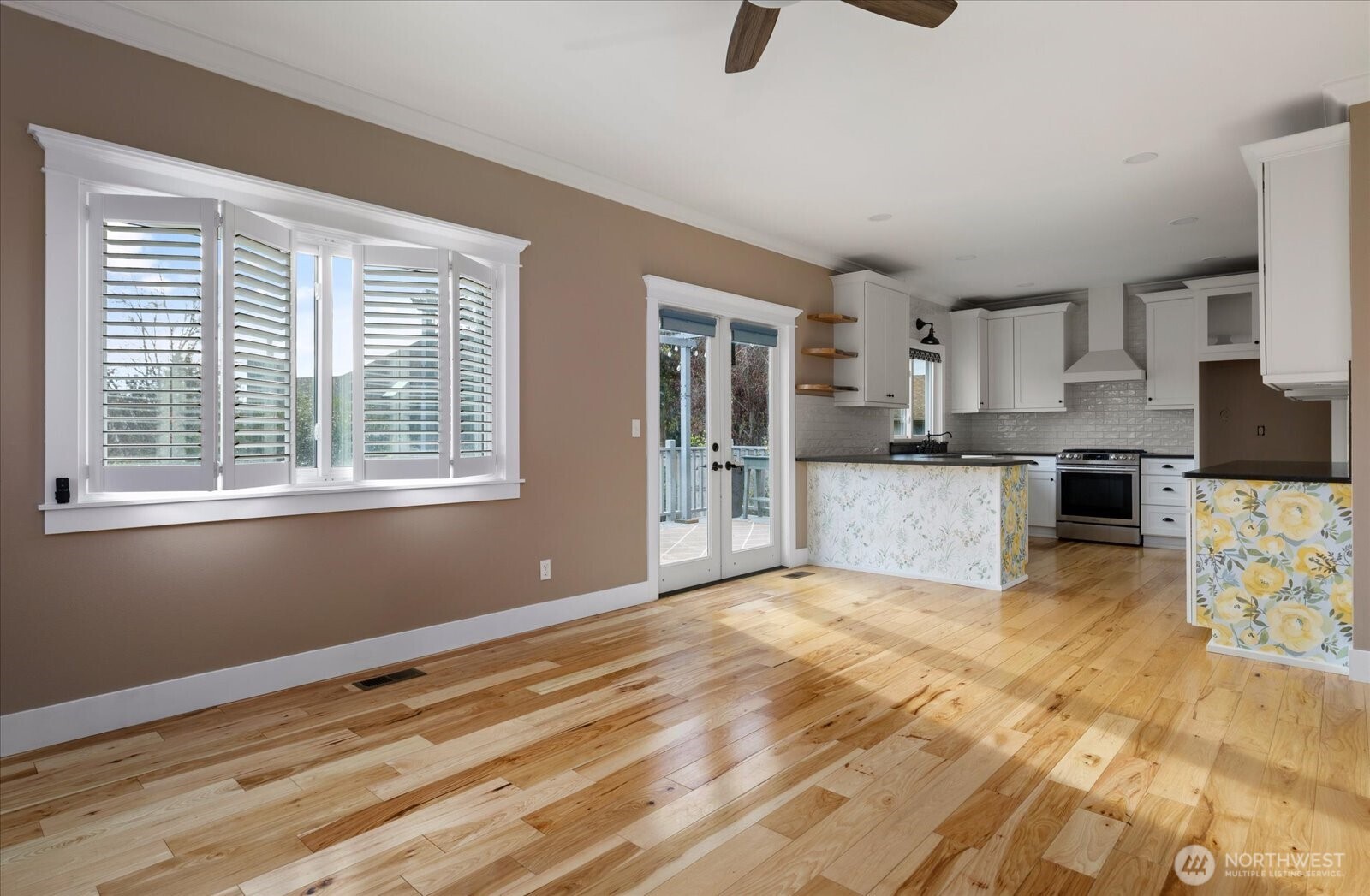 Oak Harbor, Washington, 98277, United States, 3 Bedrooms Bedrooms, ,3 BathroomsBathrooms,Residential,For Sale,1996988