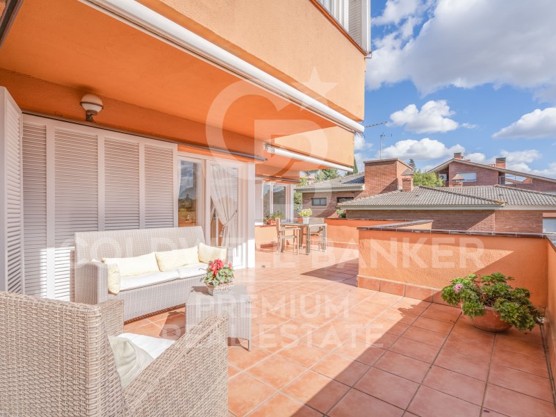Cerdanyola del Vallès, Catalonia, ES, 4 Bedrooms Bedrooms, ,3 BathroomsBathrooms,Residential,For Sale,1481856