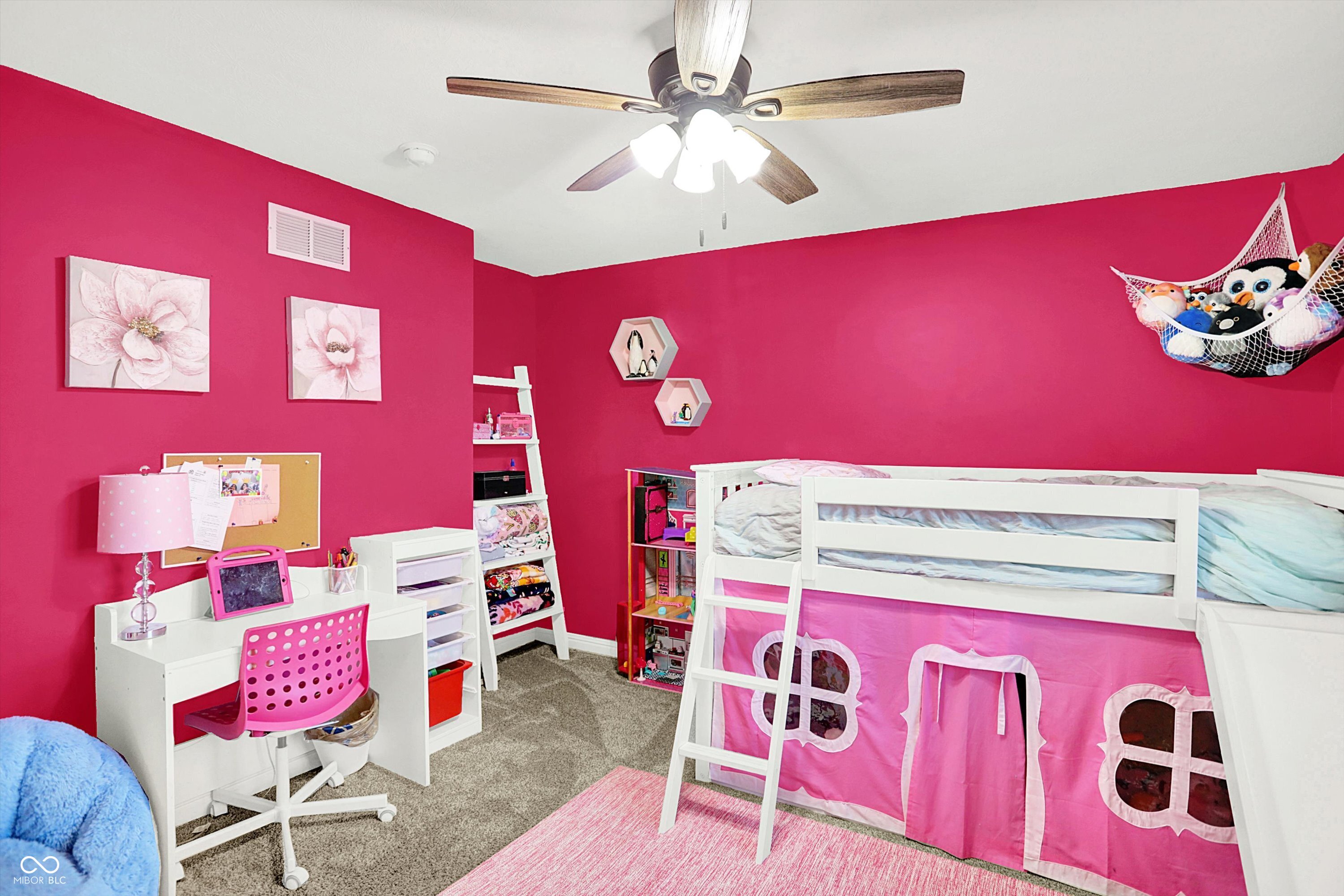 Fishers, Indiana, 46037, United States, 6 Bedrooms Bedrooms, ,5 BathroomsBathrooms,Residential,For Sale,1992348