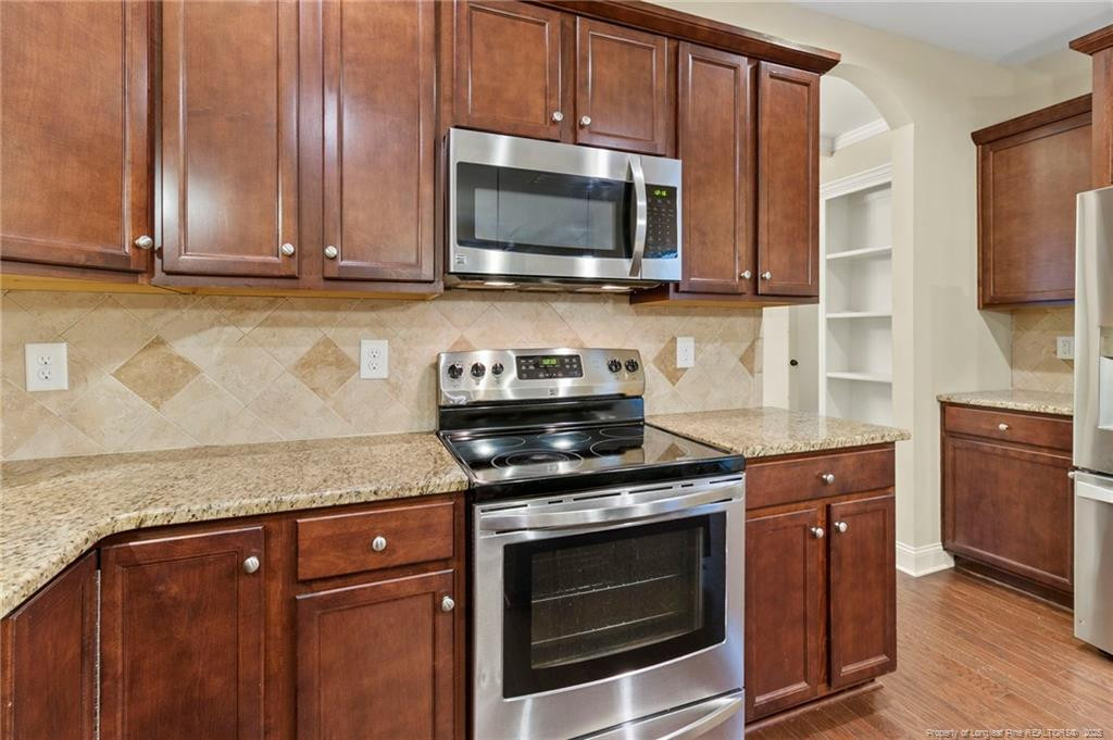 Sanford, North Carolina, 27332, United States, 4 Bedrooms Bedrooms, ,4 BathroomsBathrooms,Residential,For Sale,1891962