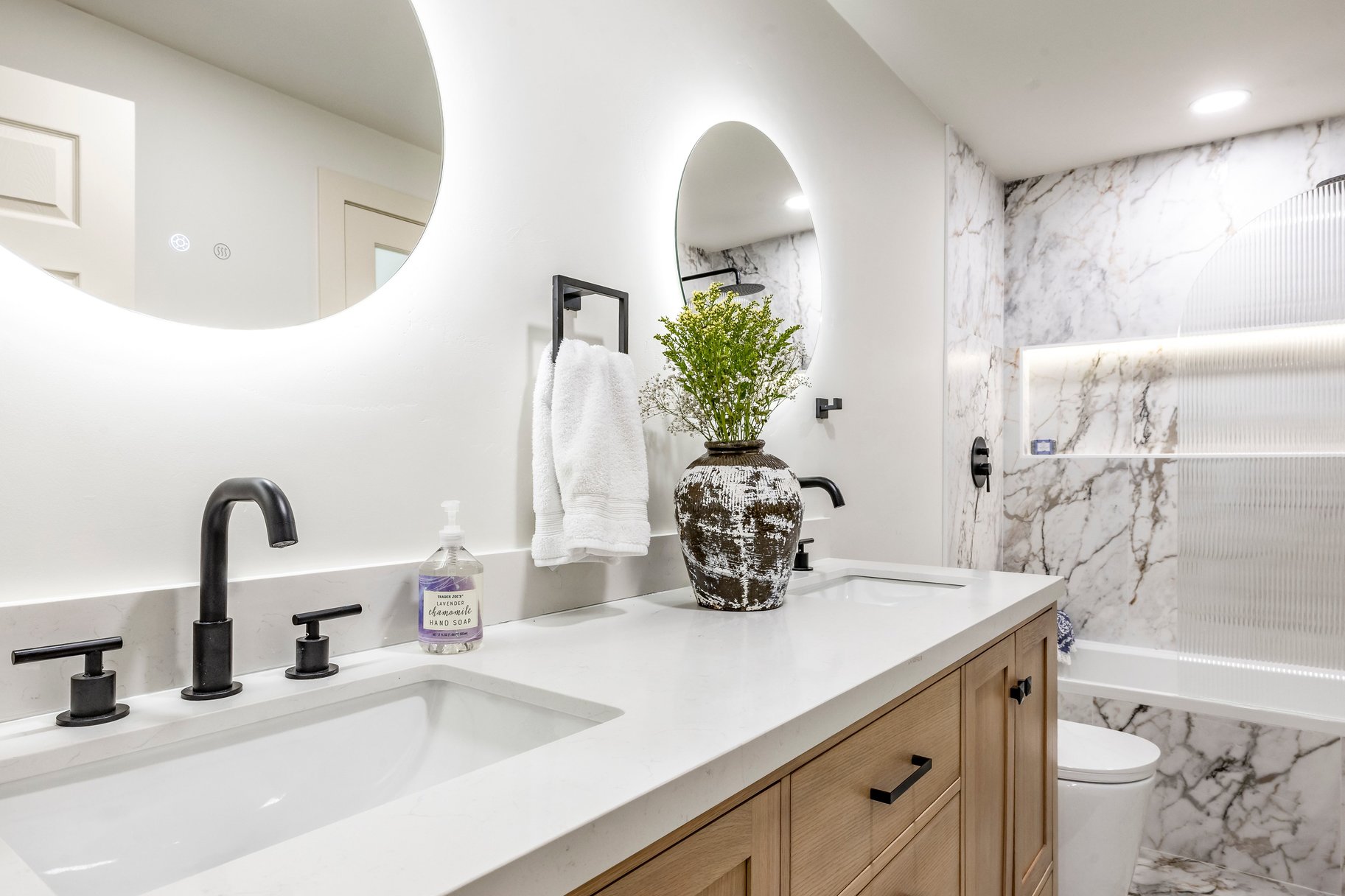  Fully Remodeled Entertainer