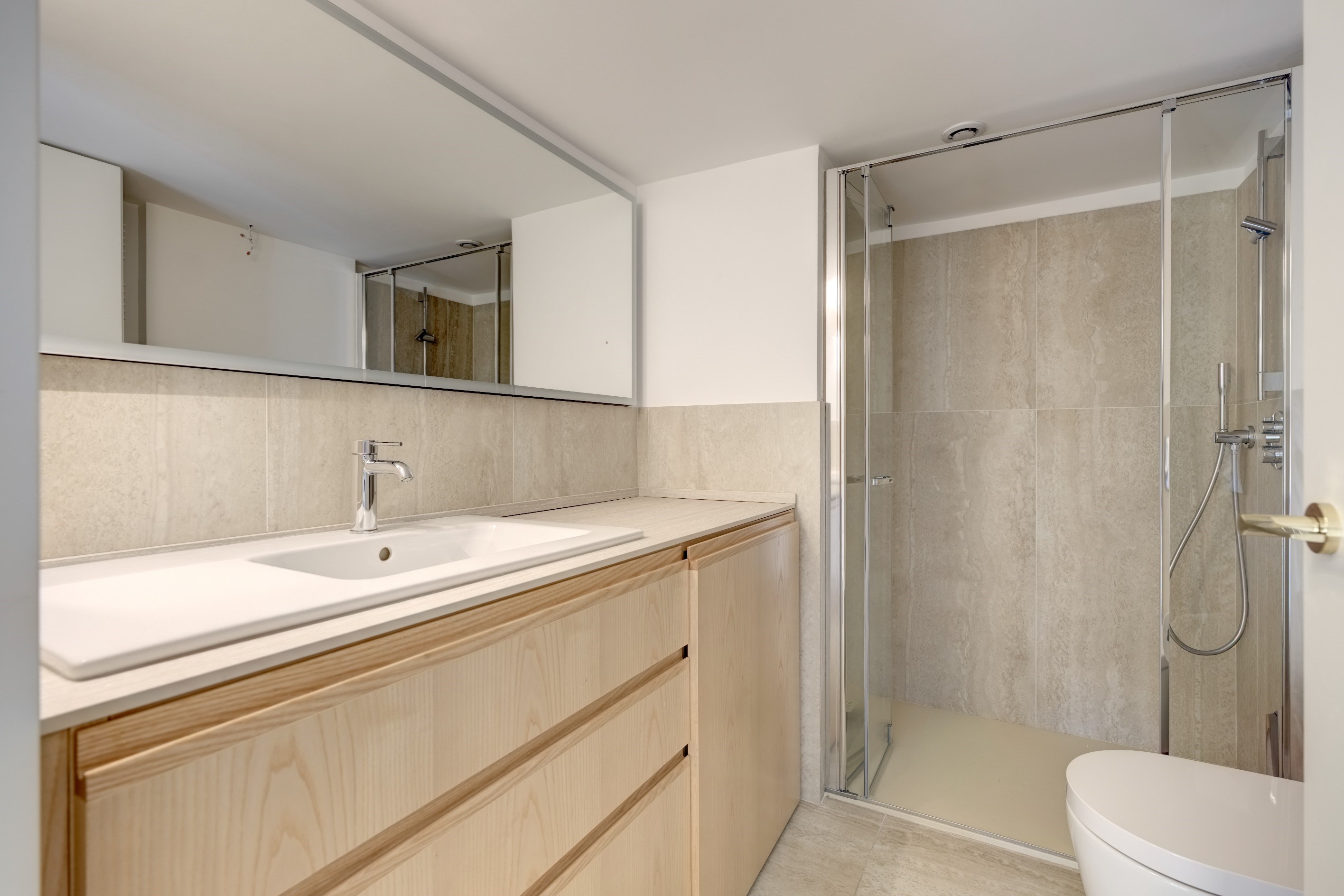  Renovated two bedroom apartment with sea views in Cannes Basse Californie - 物件實景