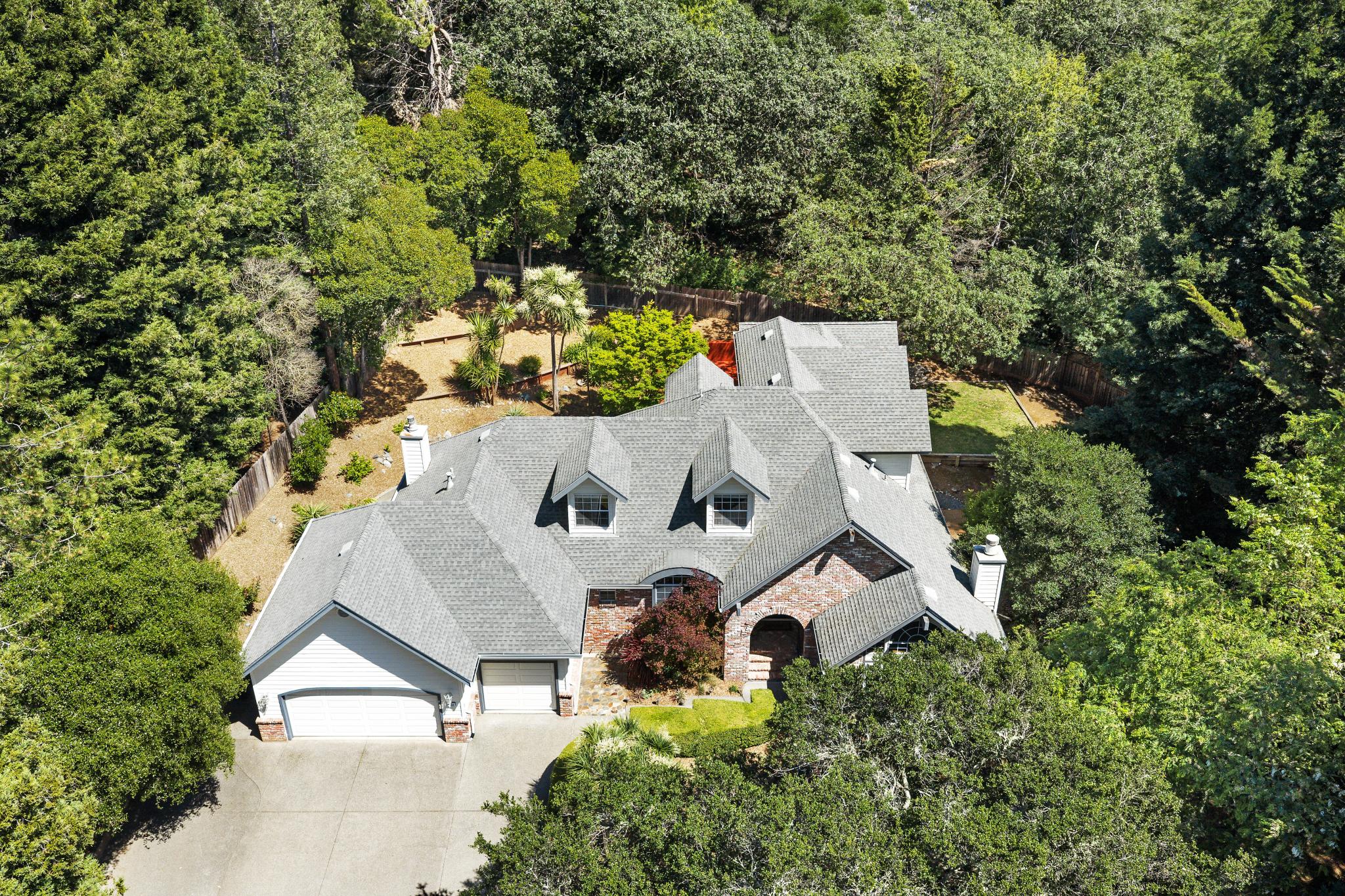  Elegant Northeast Santa Rosa Home on .5 Acres - 物件實景