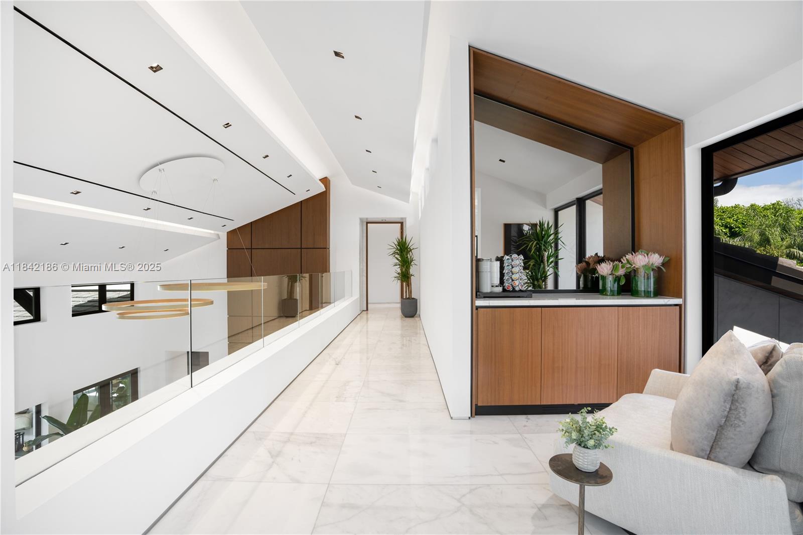 Miami, Florida, 33137, United States, 6 Bedrooms Bedrooms, ,7 BathroomsBathrooms,Residential,For Sale,1903270