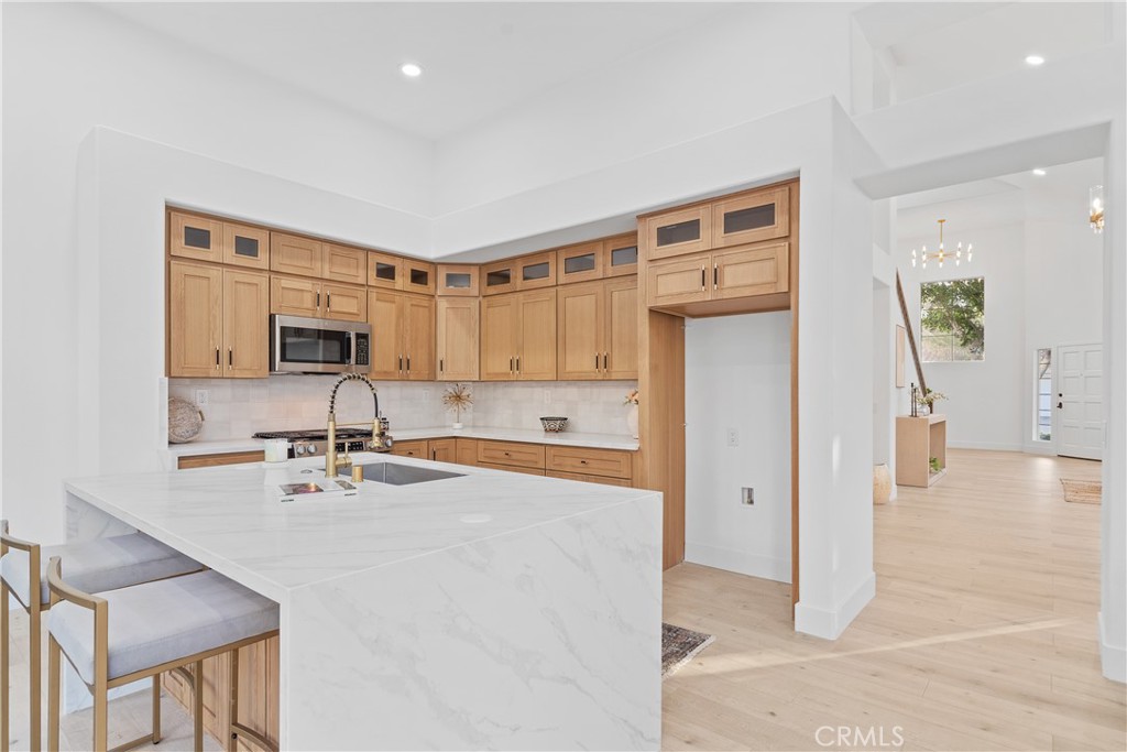 Mission Viejo, California, 92692, United States, 3 Bedrooms Bedrooms, ,3 BathroomsBathrooms,Residential,For Sale,1963093