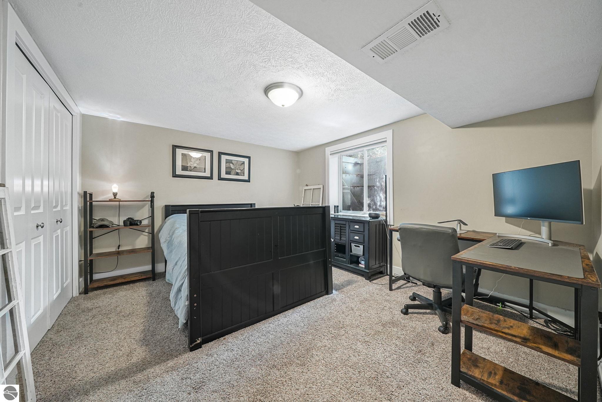 Traverse City, Michigan, 49686, United States, 4 Bedrooms Bedrooms, ,2 BathroomsBathrooms,Residential,For Sale,1980692