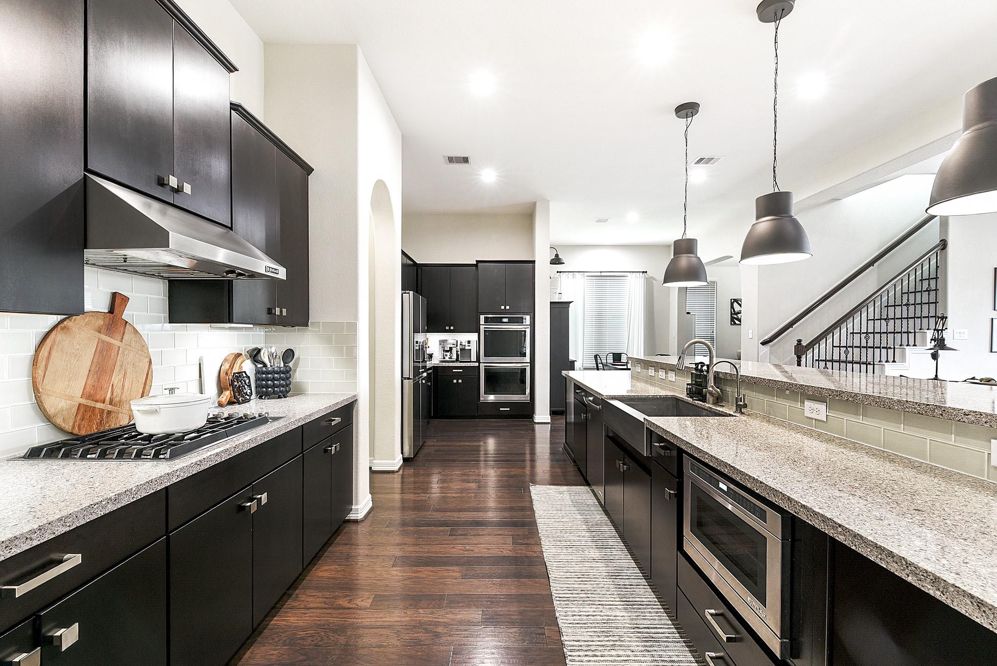 Katy, Texas, 77494, United States, 4 Bedrooms Bedrooms, ,5 BathroomsBathrooms,Residential,For Sale,1982893