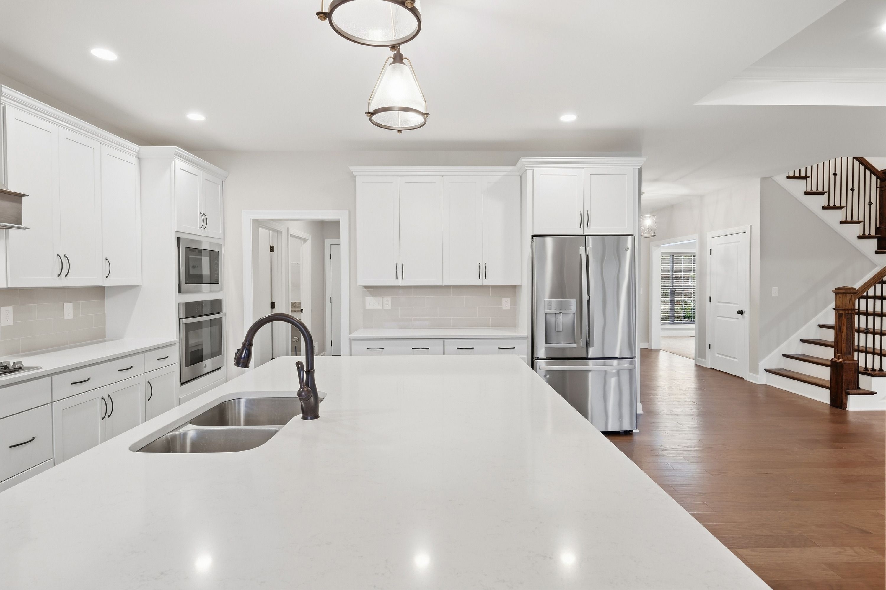  2008 Scenic Lakes Drive, Louisville, KY 40245 - 物件實景