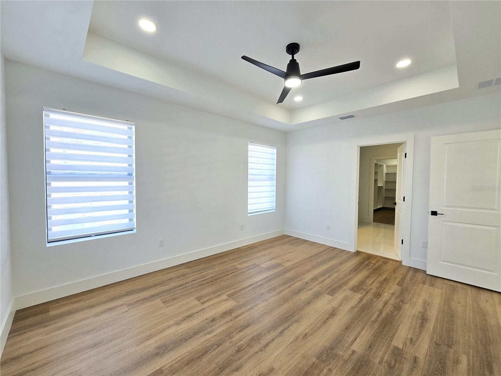 TAMPA, Florida, 33607, United States, 5 Bedrooms Bedrooms, ,3 BathroomsBathrooms,Residential,For Sale,1976051