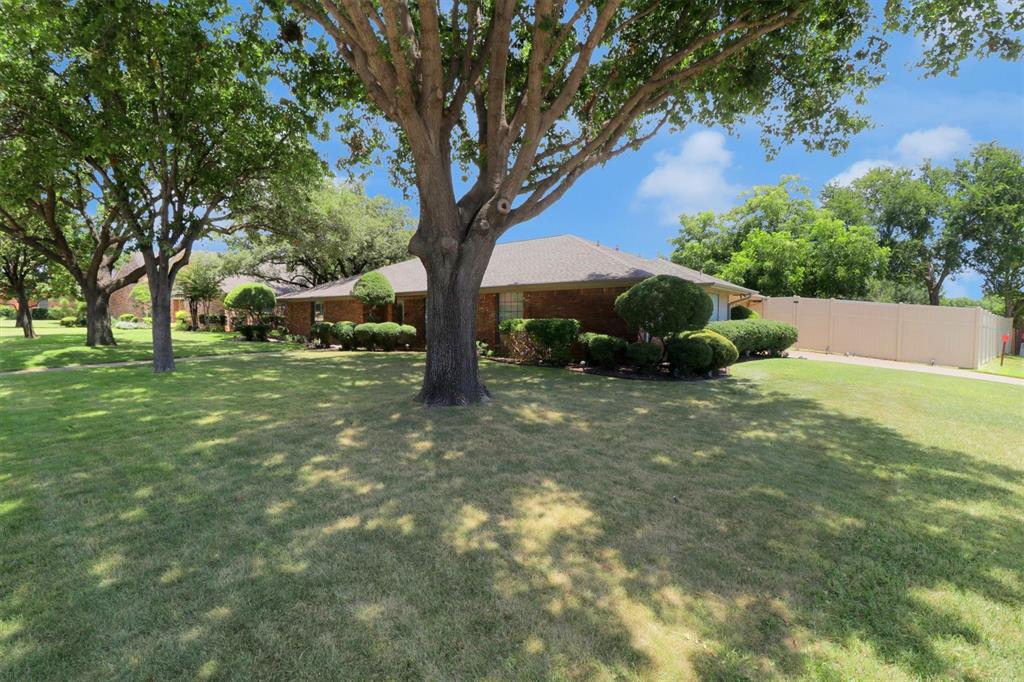 Highland Village, Texas, 75077, United States, 4 Bedrooms Bedrooms, ,2 BathroomsBathrooms,Residential,For Sale,1981318