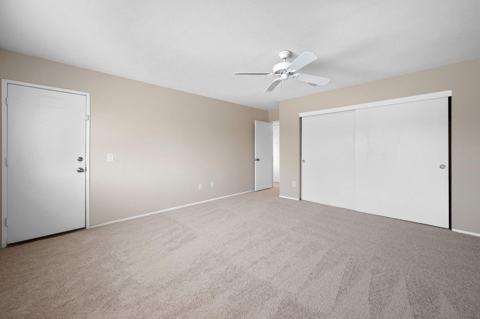 Indio, California, 92203, United States, 3 Bedrooms Bedrooms, ,2 BathroomsBathrooms,Residential,For Sale,1973711